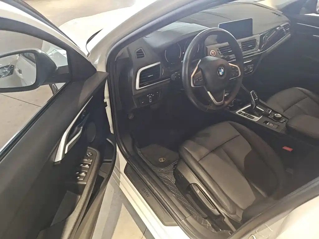 BMW 1 Series — миниатюра 16