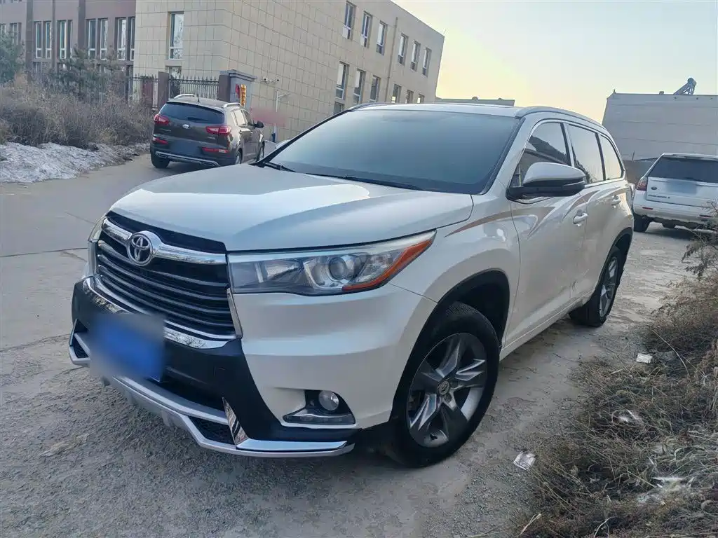 Toyota Highlander 2016