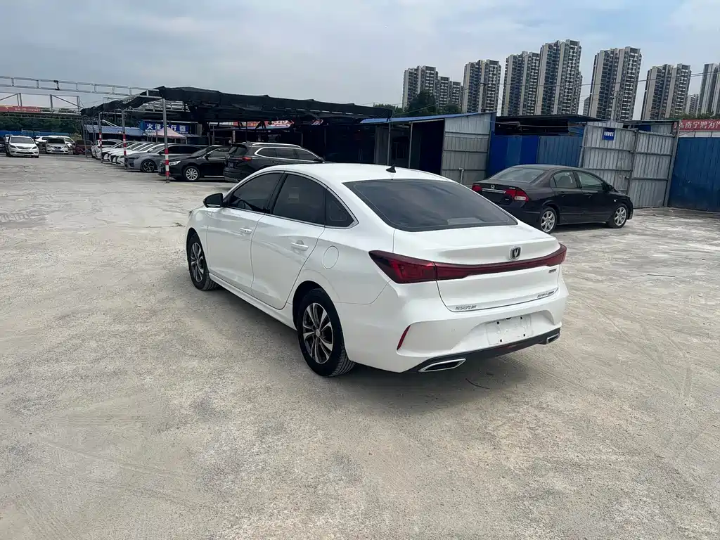 Changan Eado — миниатюра 13