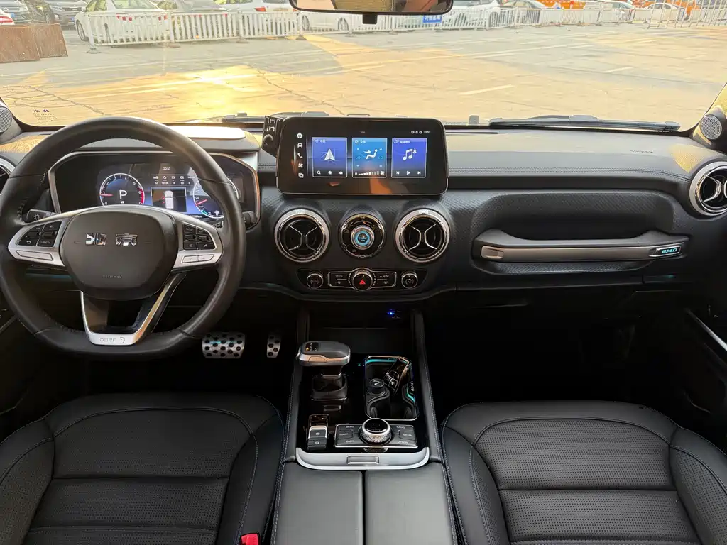 BAIC BJ40 2023 2.0T AT