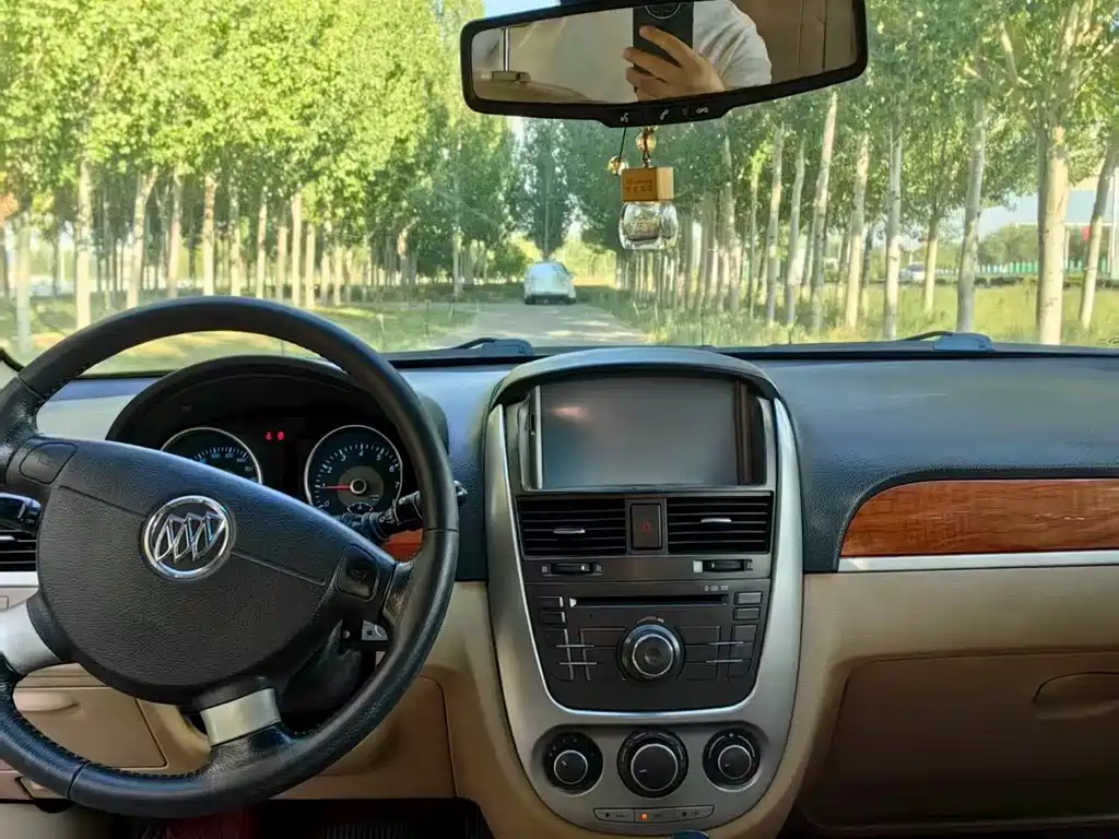 Buick Excelle 2013 1.5L AT Premium