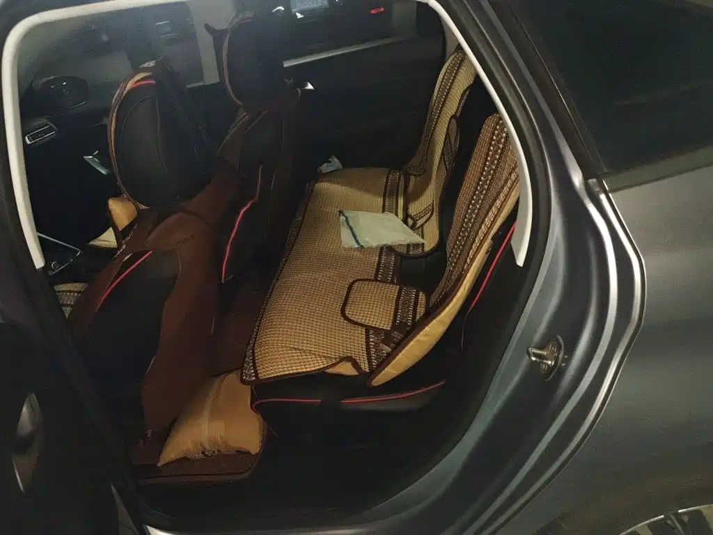 Peugeot 308 — миниатюра 14