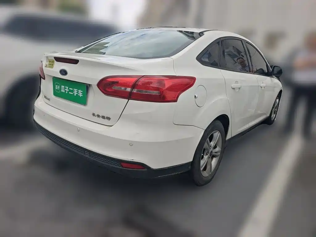 Ford Focus — миниатюра 4