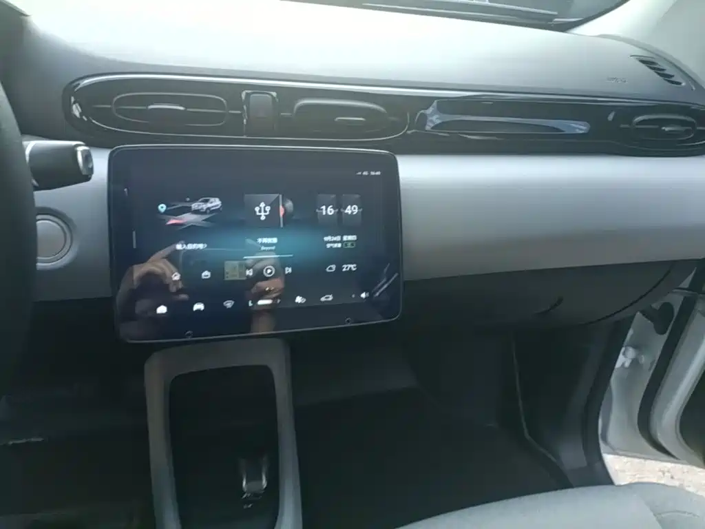 Leapmotor Leapmotor T03 — миниатюра 10