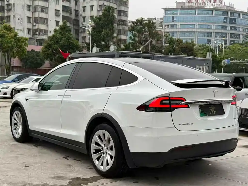 Tesla Model X 2016 Model X 75D
