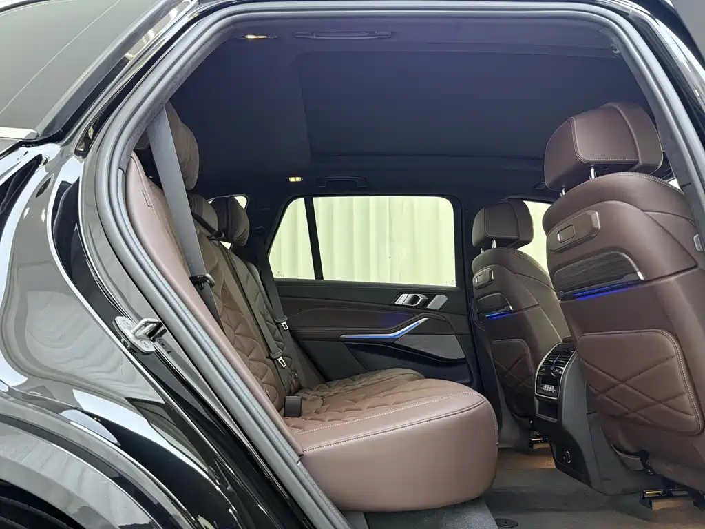 BMW X5 — миниатюра 14