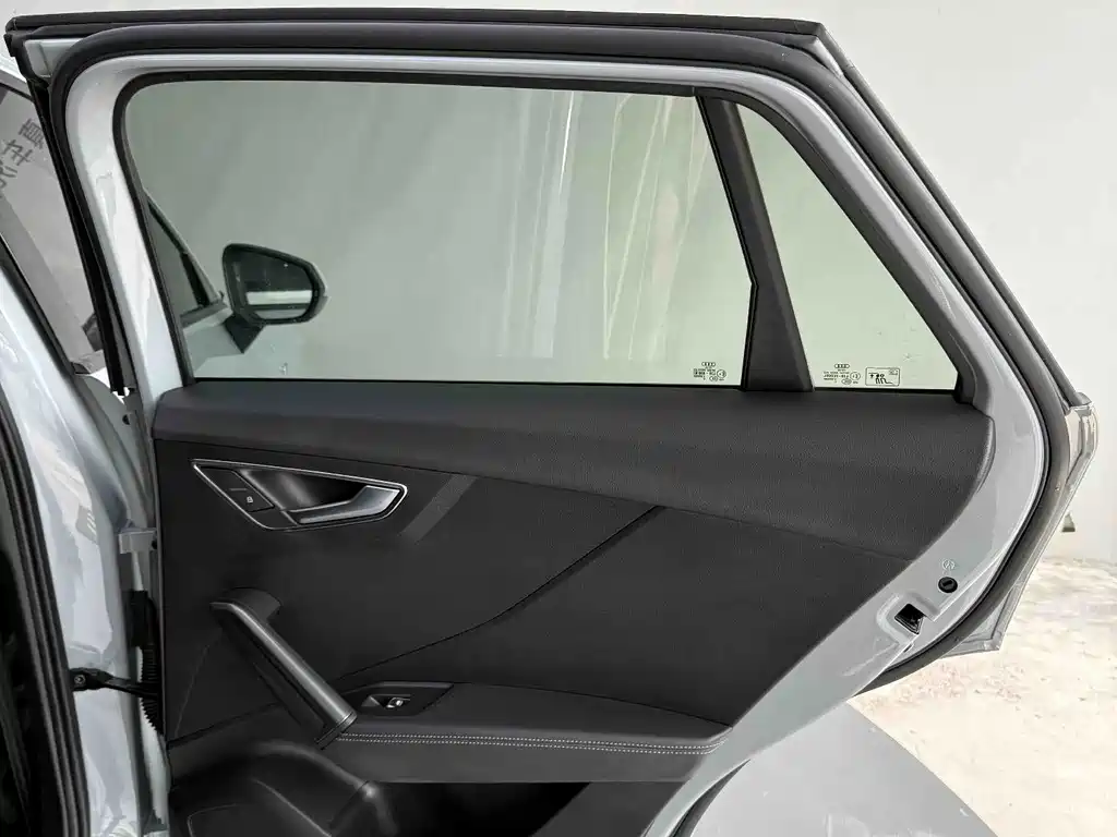 Audi Q2L — миниатюра 31