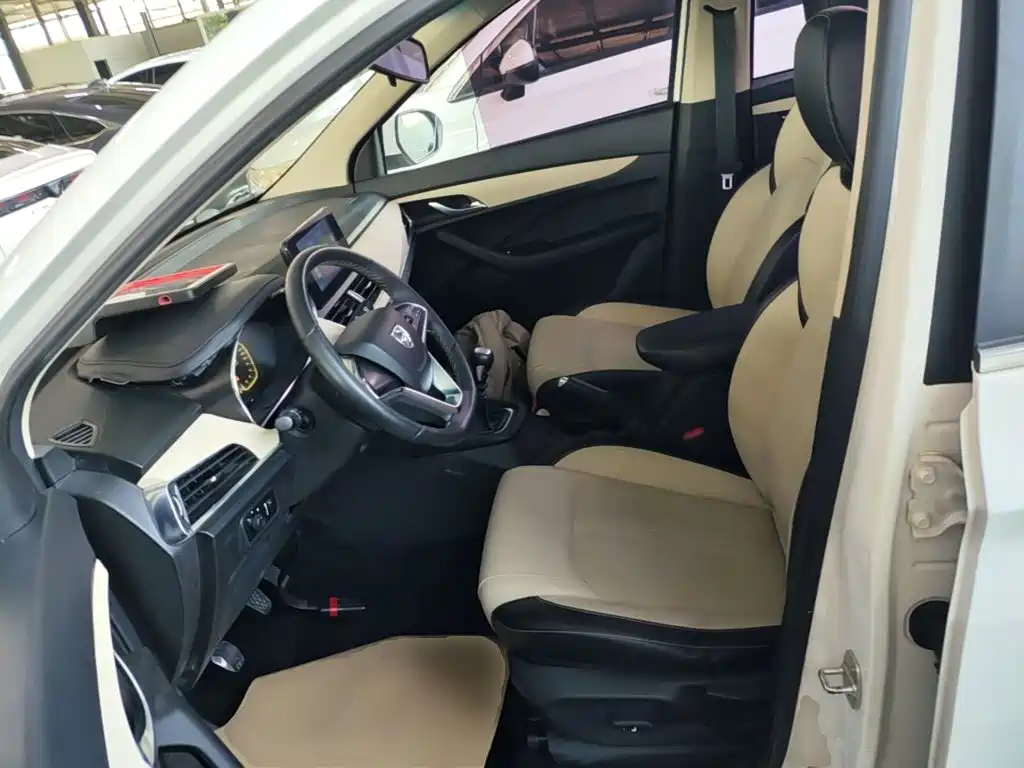 Baojun 360 — миниатюра 15