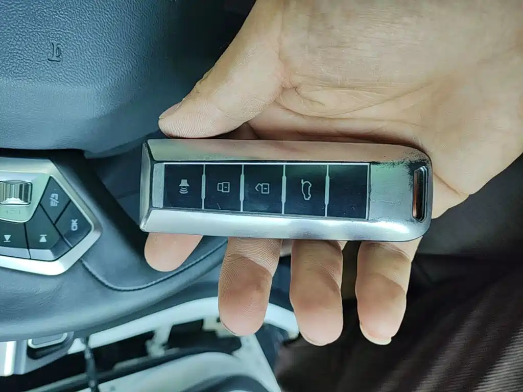 Wey Wey VV6 — миниатюра 9
