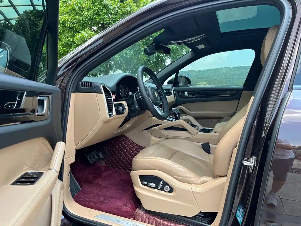 Porsche Cayenne 2019 Cayenne 3.0T
