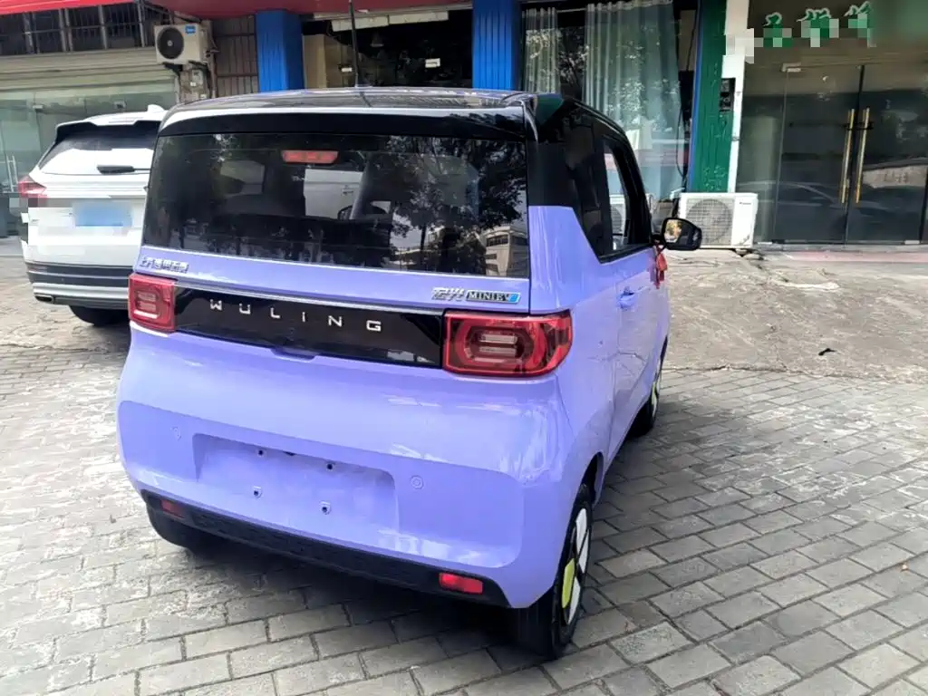 Wuling MINIEV — миниатюра 7