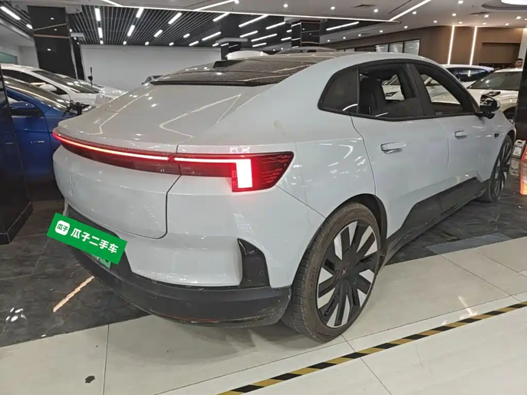 Polestar Polestar 4 — миниатюра 7