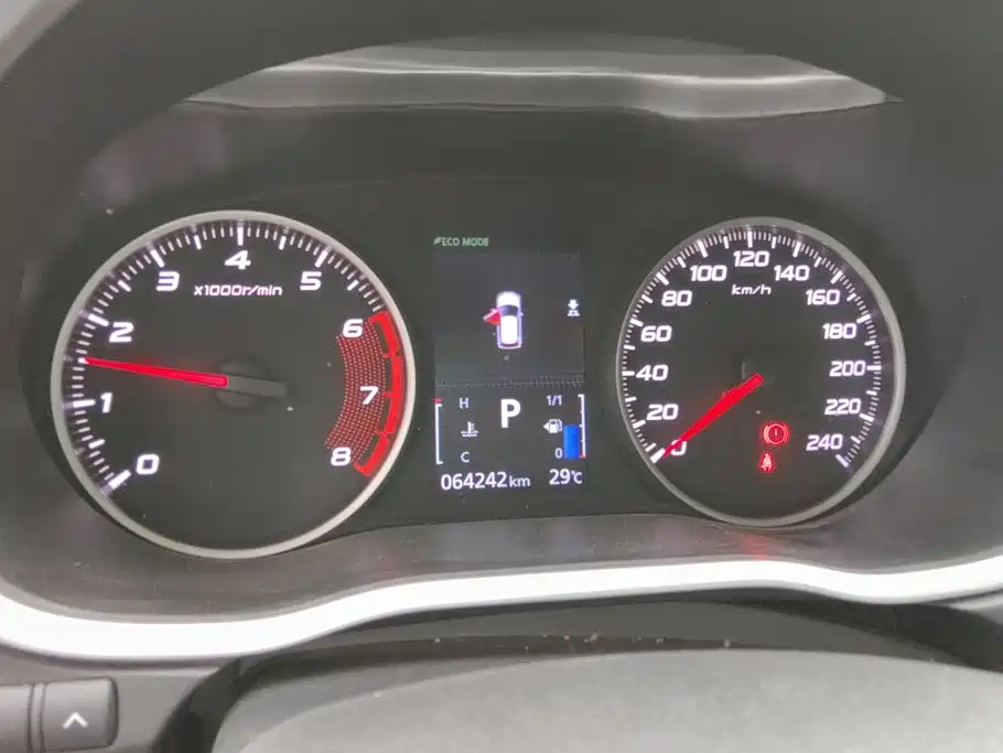 Mitsubishi Eclipse Cross — миниатюра 14