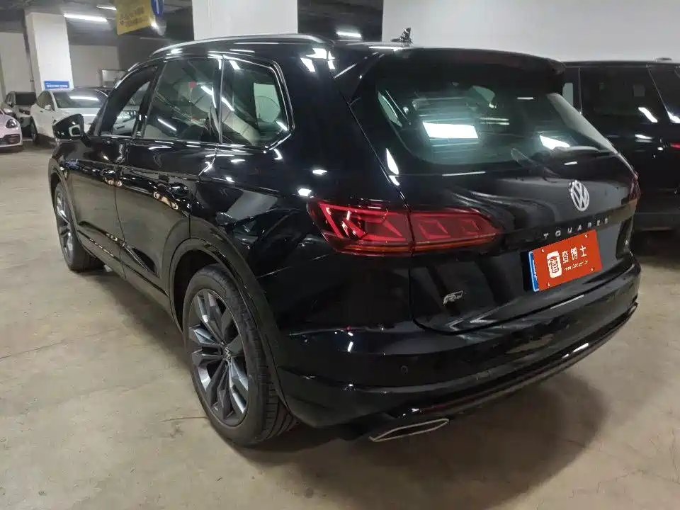 Volkswagen Touareg — миниатюра 9