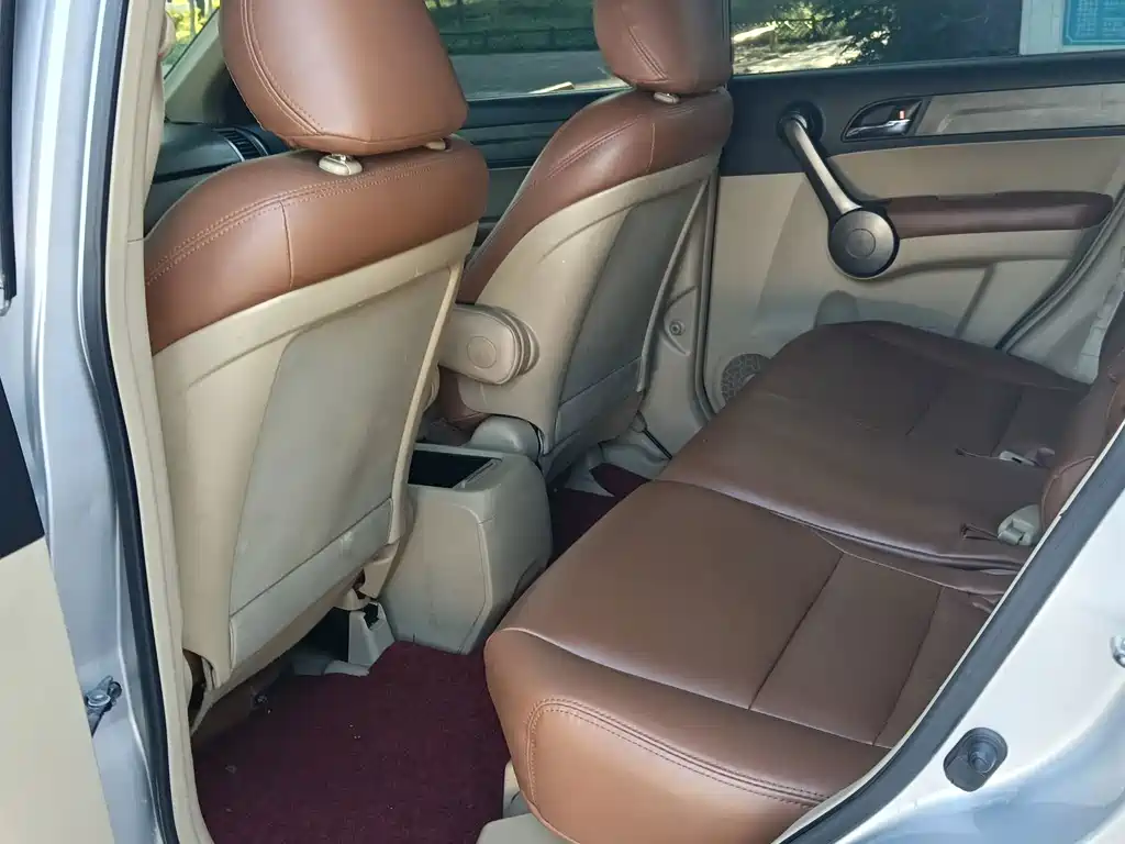 Honda CR-V — миниатюра 10