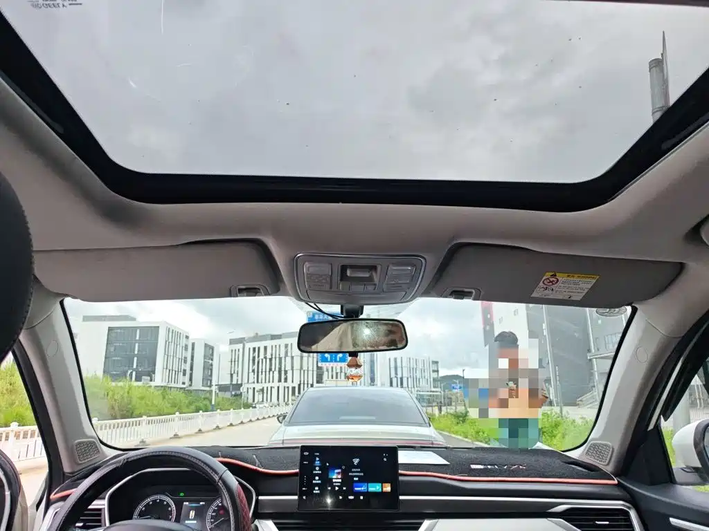 Geely Vision X6 — миниатюра 9