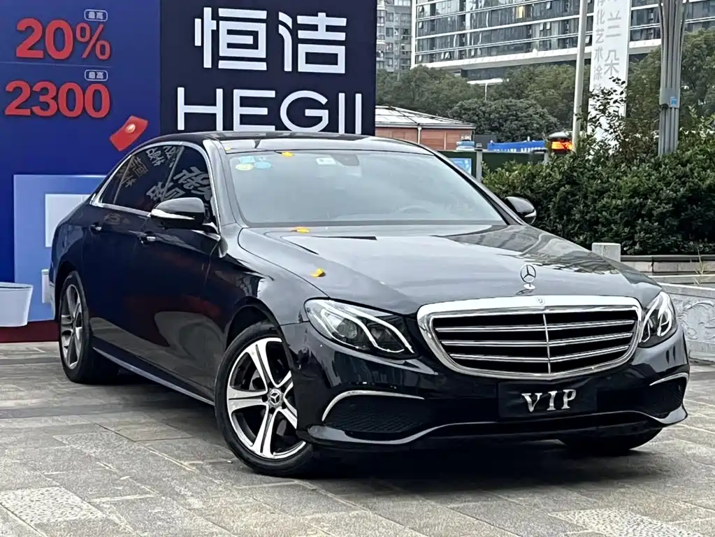 Mercedes-Benz E-Class — миниатюра 3
