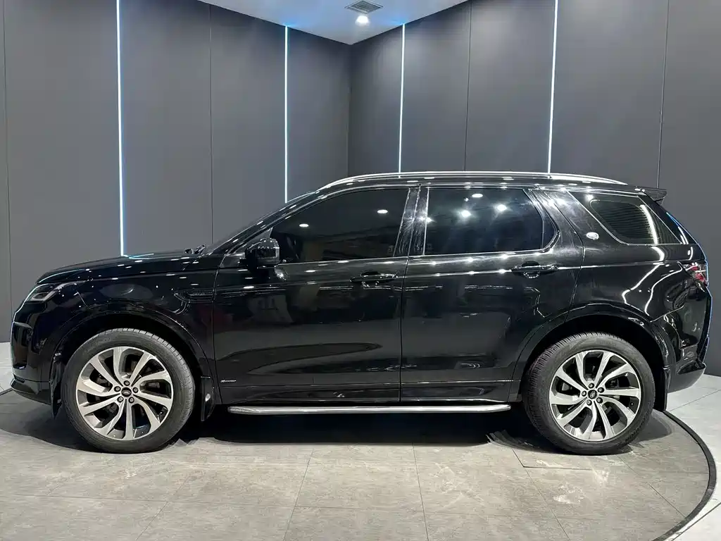 LAND ROVER DISCOVER SPORTS