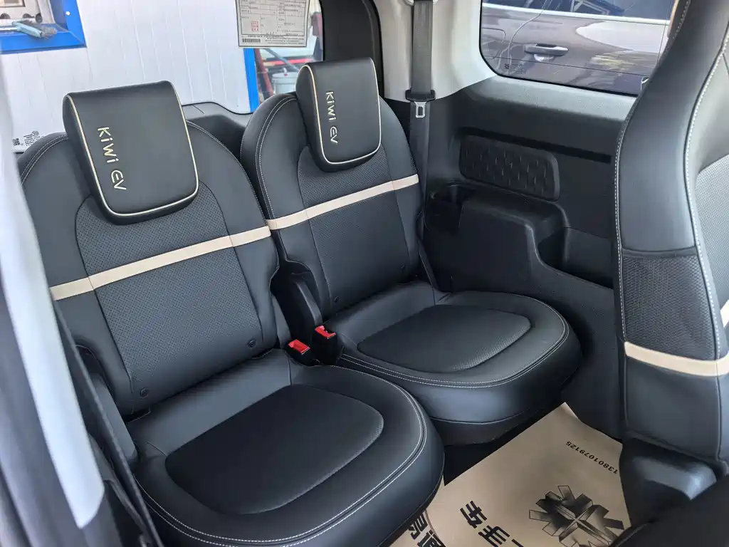 Baojun KiWi EV — миниатюра 7