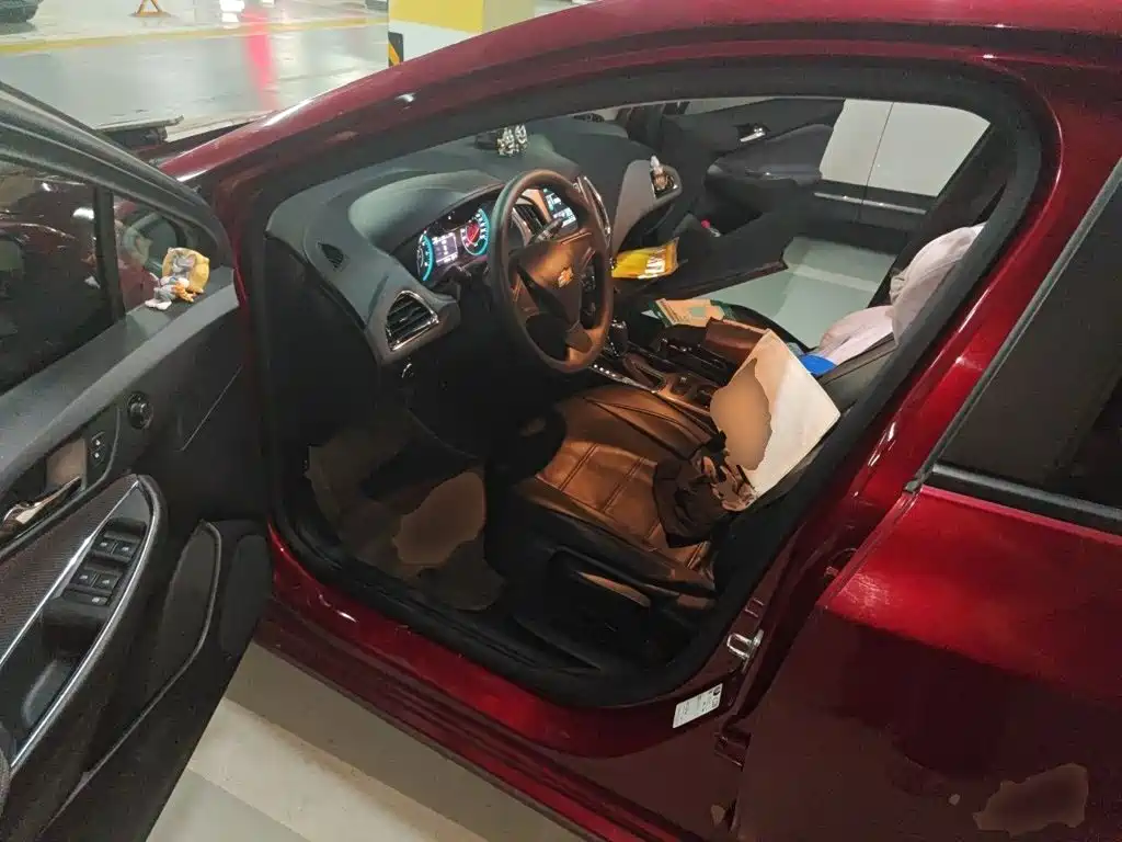 Chevrolet Cruze — миниатюра 13