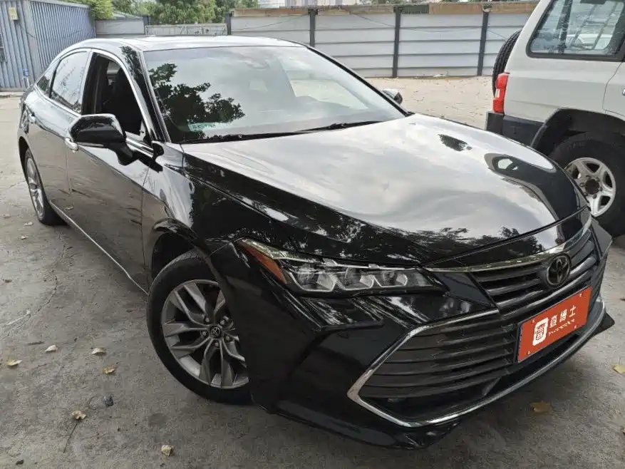 Toyota Avalon — миниатюра 2