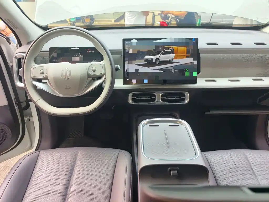 Leapmotor Leapmotor B10 — миниатюра 10