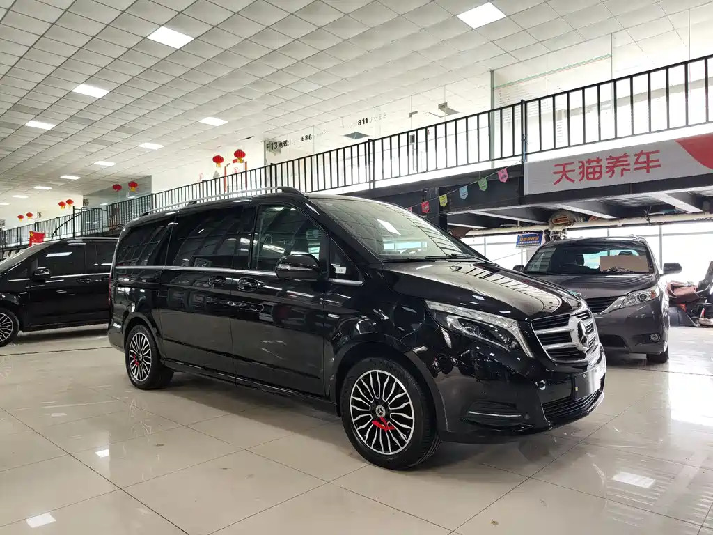 MERCEDES-BENZ  V CLASS