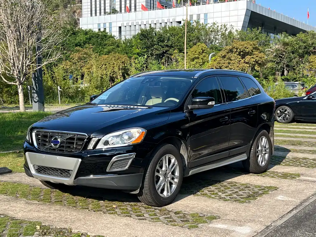 Volvo XC60 (Import) 2012