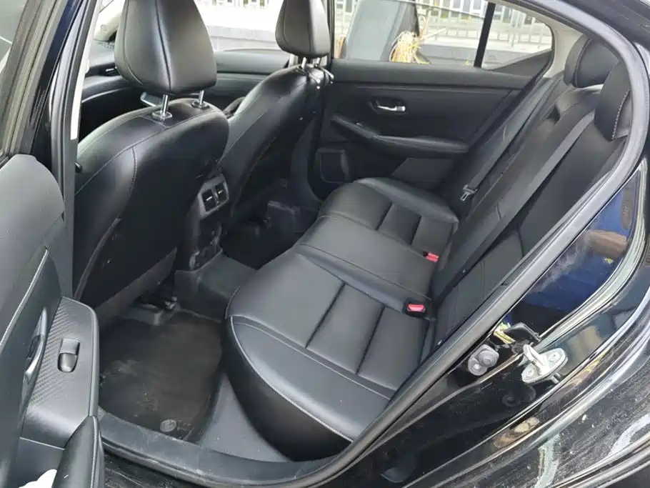 Nissan Sylphy — миниатюра 11