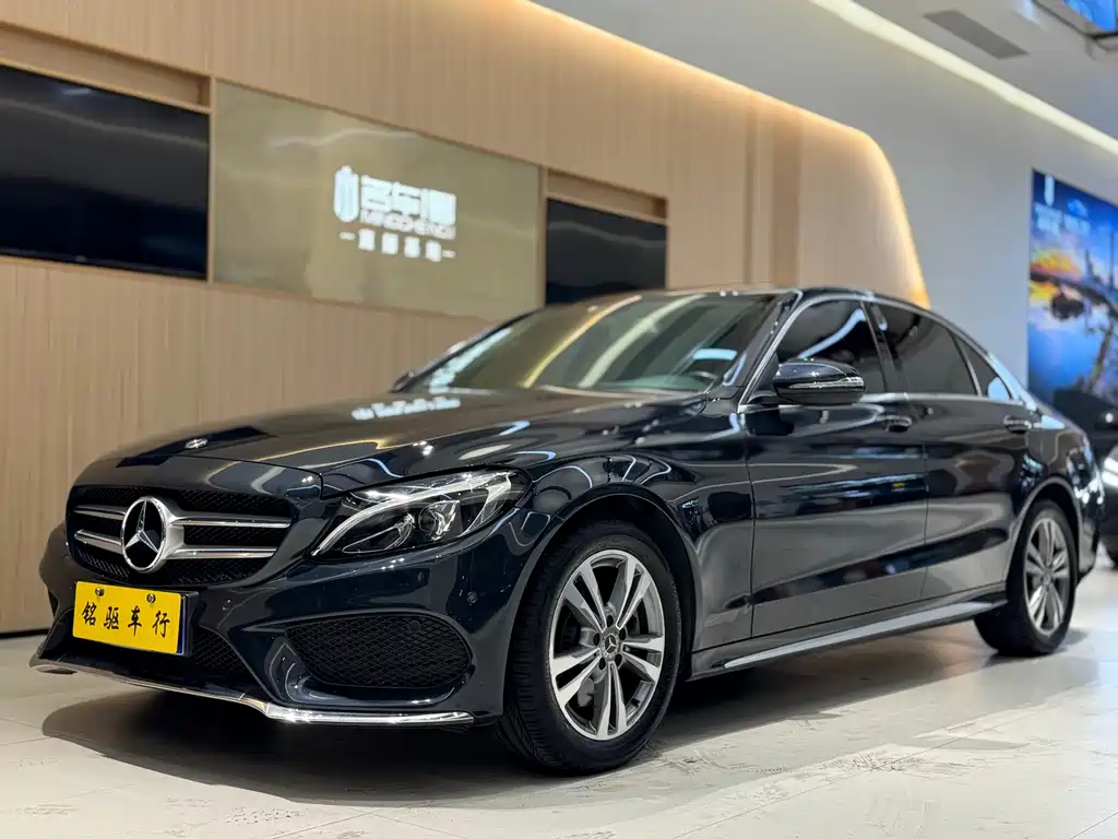 Mercedes-Benz C-Class 2018