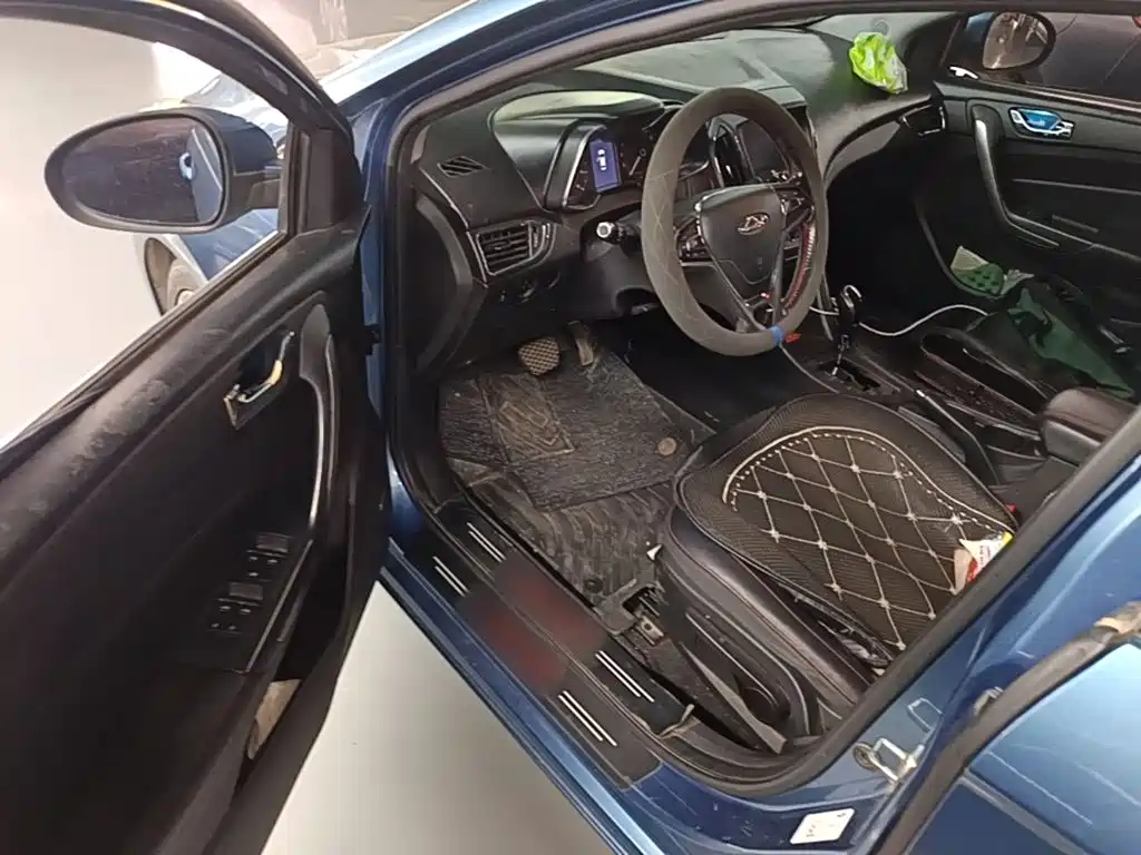 Chery Arrizo 5 — миниатюра 16