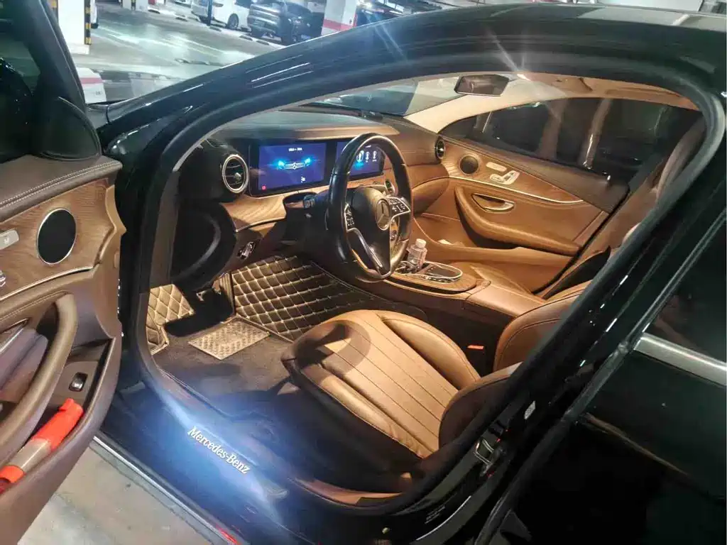 Mercedes-Benz E-Class E 2023 E 300 L Fashion