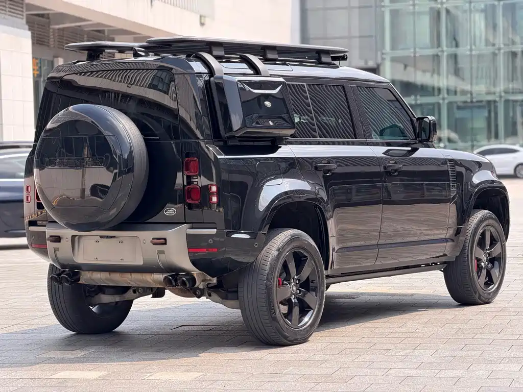 Land Rover Defender — миниатюра 17