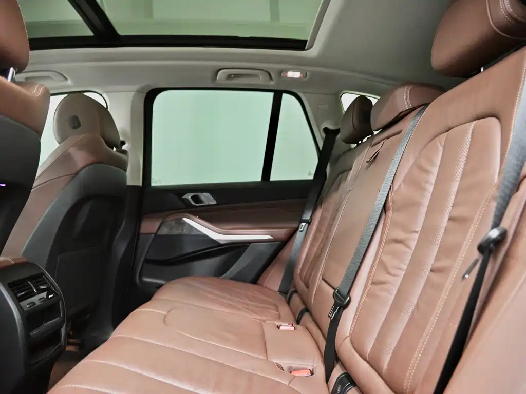 BMW X5 (Import) — миниатюра 8