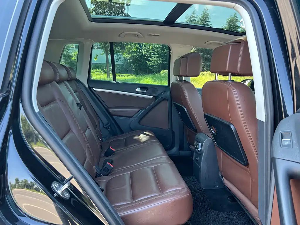 Volkswagen Tiguan — миниатюра 13