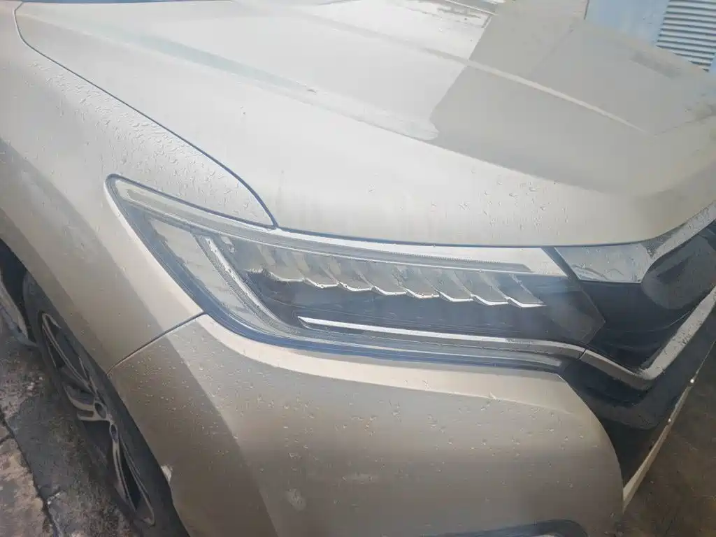 Honda UR-V 2017 370TURBO Luxury V