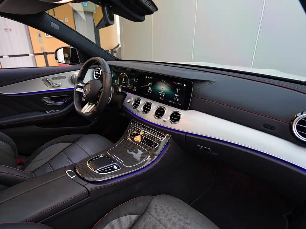 MERCEDES-BENZ E CLASS AMG