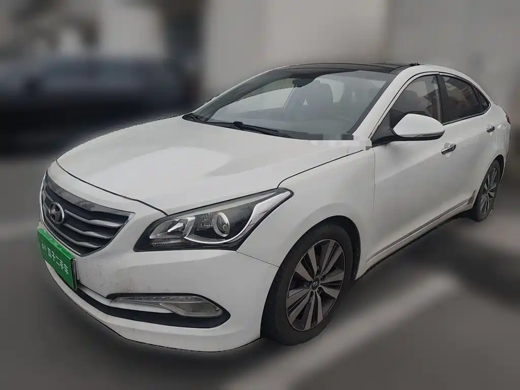 Hyundai Mistra 2015
