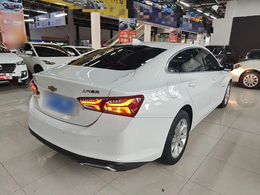 Chevrolet Malibu XL — миниатюра 7