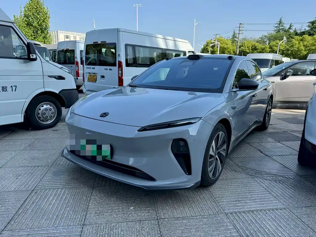 Nio ET5 2023