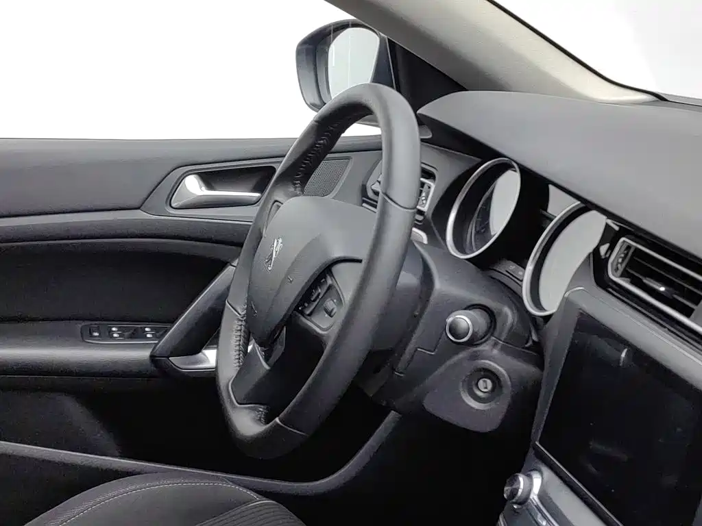 Peugeot 408 — миниатюра 22