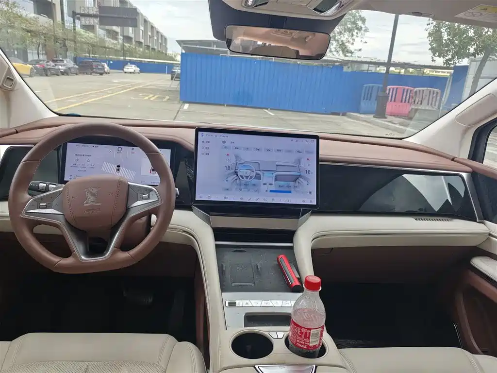 BYD Xia — миниатюра 6
