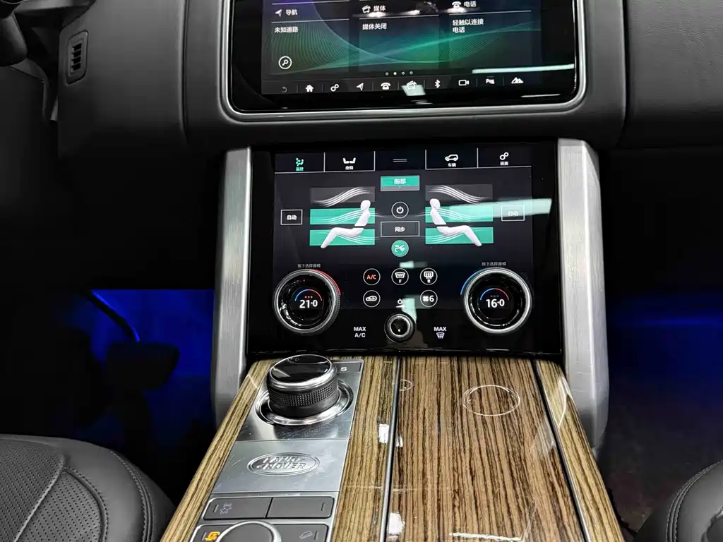 Land Rover Range Rover — миниатюра 18