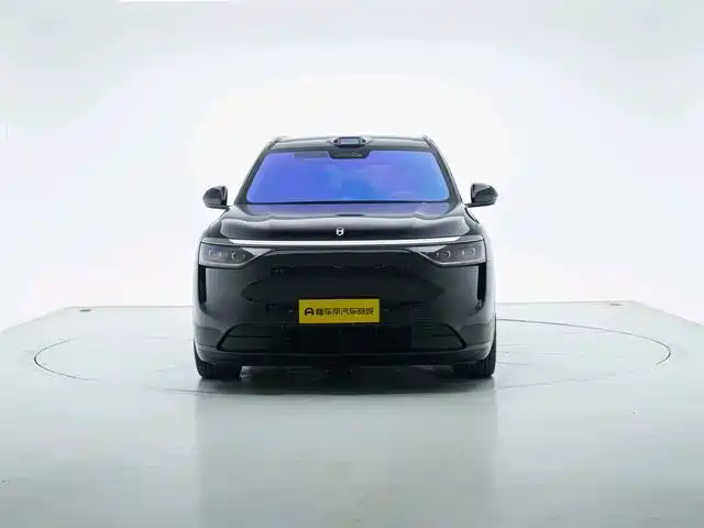 AITO AITO M8 — миниатюра 9