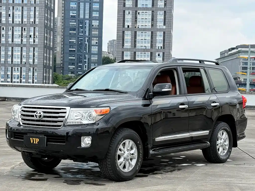 Toyota Land Cruiser 2017 4.5L AT