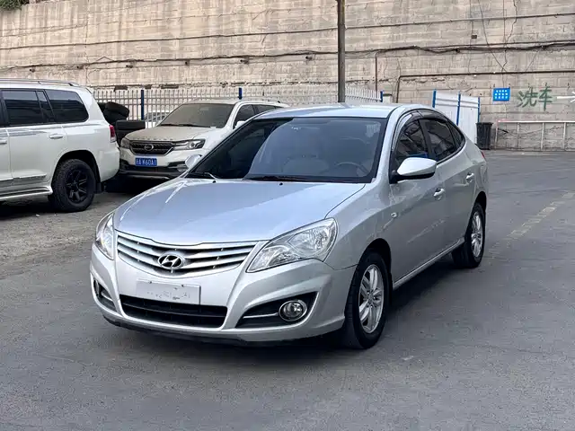 Hyundai Elantra Yuedong