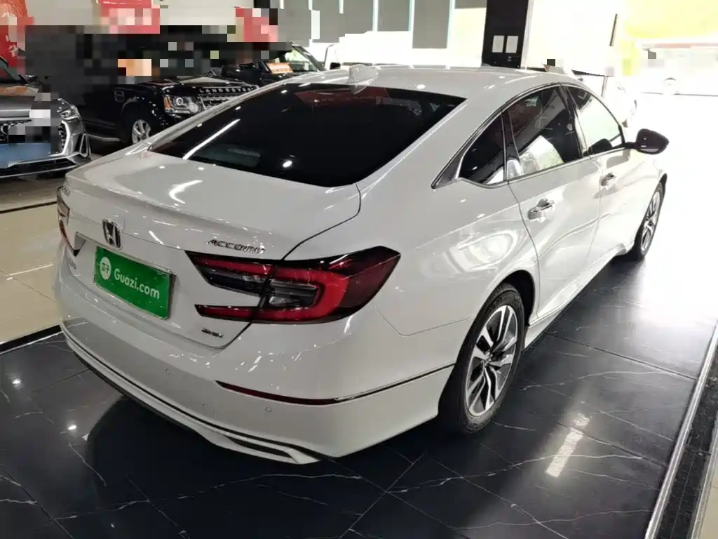 Honda Accord — миниатюра 7