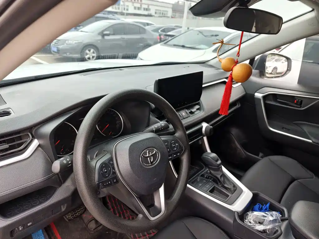 Toyota Wildlander 2024 2.0L CVT Lead