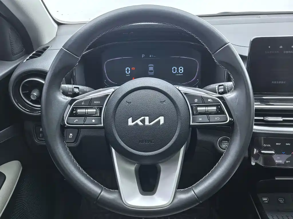 Kia K3 — миниатюра 13
