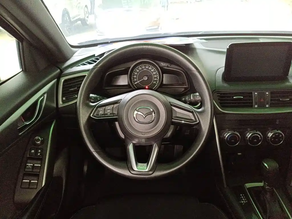 Mazda CX-4 — миниатюра 3